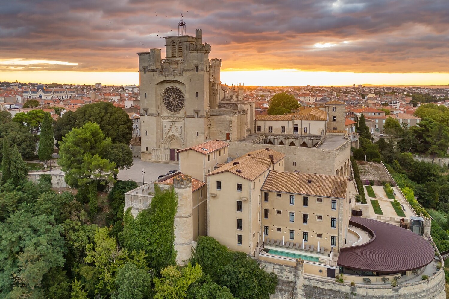 Que faire à Béziers ? Les lieux incontournables entre amis - 2026 - 5 - que faire a beziers que faire a beziers - Que faire à Béziers ? Les lieux incontournables entre amis - 2026 - 4