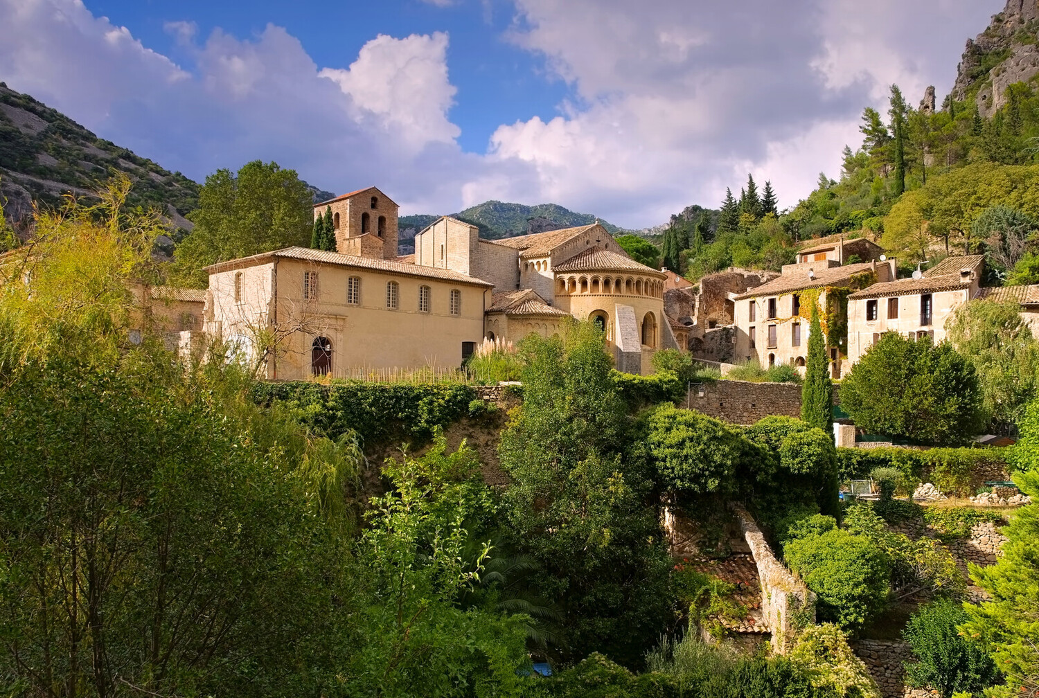 Que visiter dans l'Hérault ? Découvrez les sites touristiques incontournables - 2026 - 5 - que visiter dans l'hérault que visiter dans l'hérault - Que visiter dans l'Hérault ? Découvrez les sites touristiques incontournables - 2026 - 4