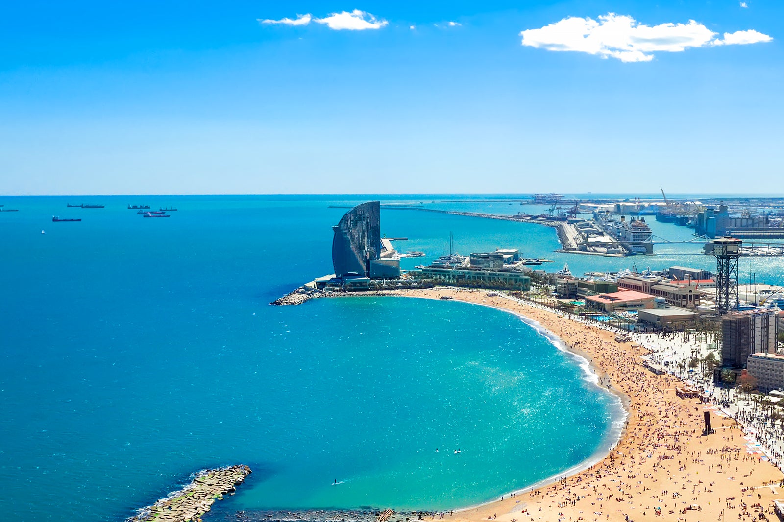 Vacances à Barcelone : les clés pour un séjour réussi - 2026 - 4 - croisière fluviale europe croisière fluviale europe - Vacances à Barcelone : les clés pour un séjour réussi - 2026 - 3