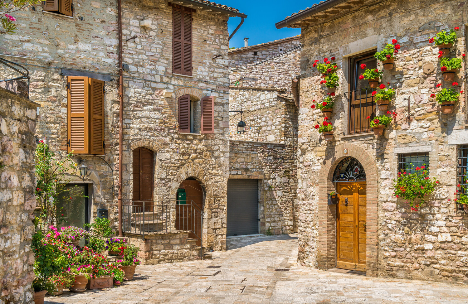assise - Que faire à Assise : Entre patrimoine, spiritualité et vins d'Italie - 2025 - 15