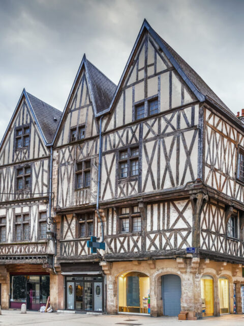 Bar à vin Dijon : Guide pour découvrir la Bourgogne - 2026 - 22 - - Bar à vin Dijon : Guide pour découvrir la Bourgogne - 2026 - 21