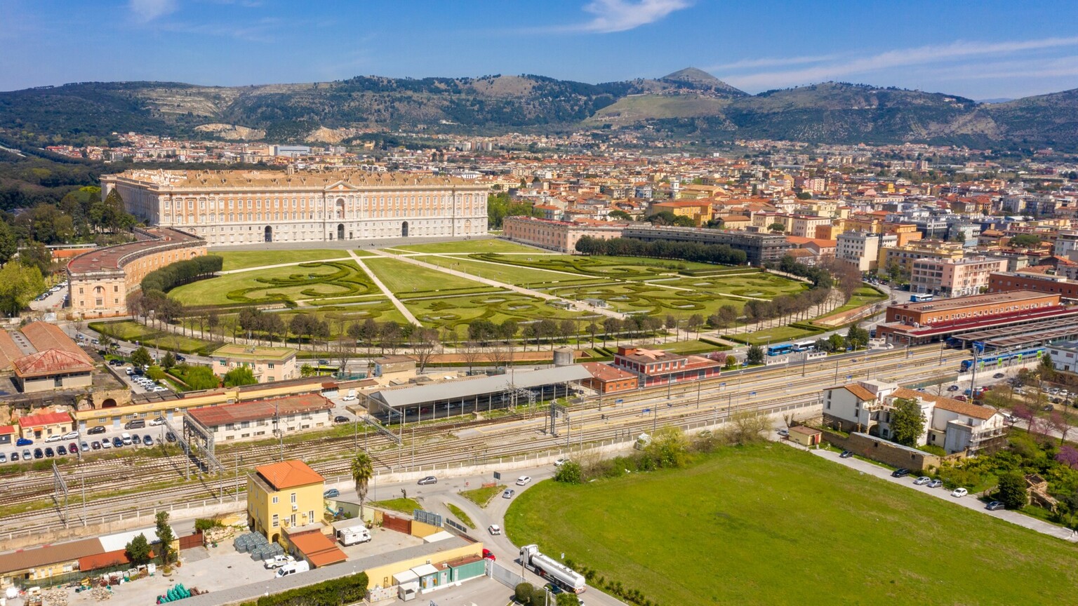 Cosa vedere ad Avellino: Luoghi e Sapori da Non Perdere - 2026 - 12 - cosa vedere ad avellino,cosa fare ad avellino,visitare avellino,visitare avellino e dintorni cosa vedere ad avellino,cosa fare ad avellino,visitare avellino,visitare avellino e dintorni - Cosa vedere ad Avellino: Luoghi e Sapori da Non Perdere - 2026 - 11