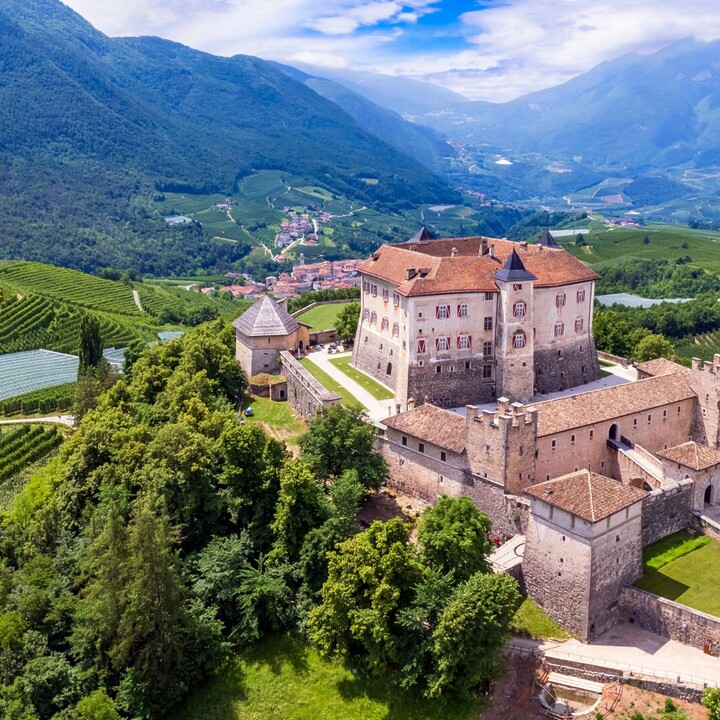 mercatini di natale trentino,mercatini di natale bolzano,mercatini di natale trento - Cosa vedere a Trento: Guida per un Viaggio Indimenticabile - 2025 - 3