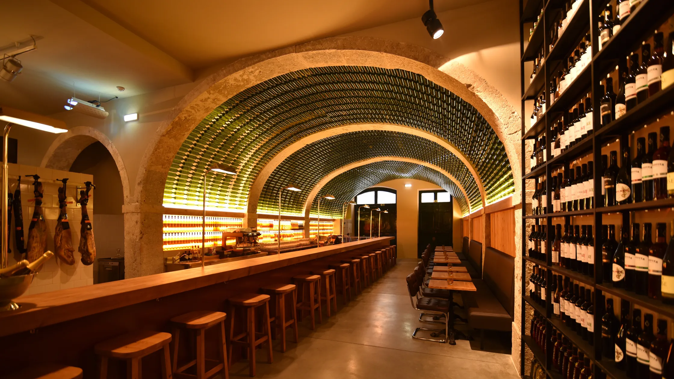 bars a vin lisbonne - Notre selection des TOP 5 Bars à vin Lisbonne - 2025 - 5