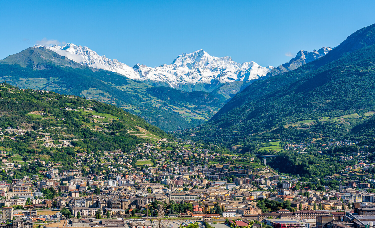vallée d'aoste - Que faire dans la Vallée d'Aoste : Culture, montagne et détente - 2025 - 1