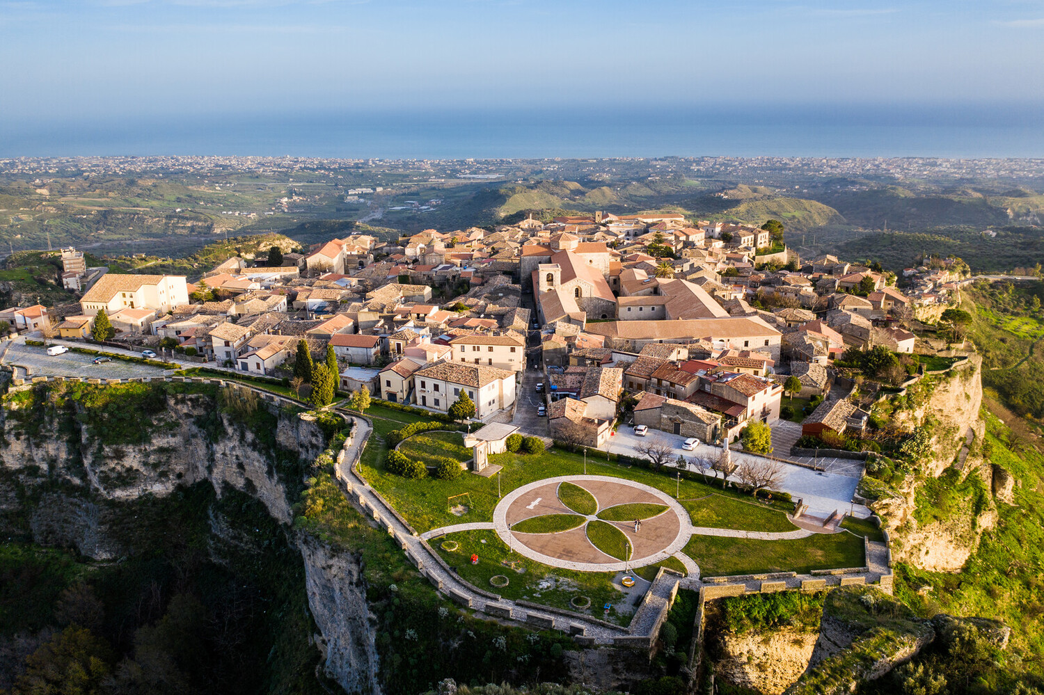 visit gerace - Visit Gerace: Discover the Majestic Cathedral - 2025 - 13