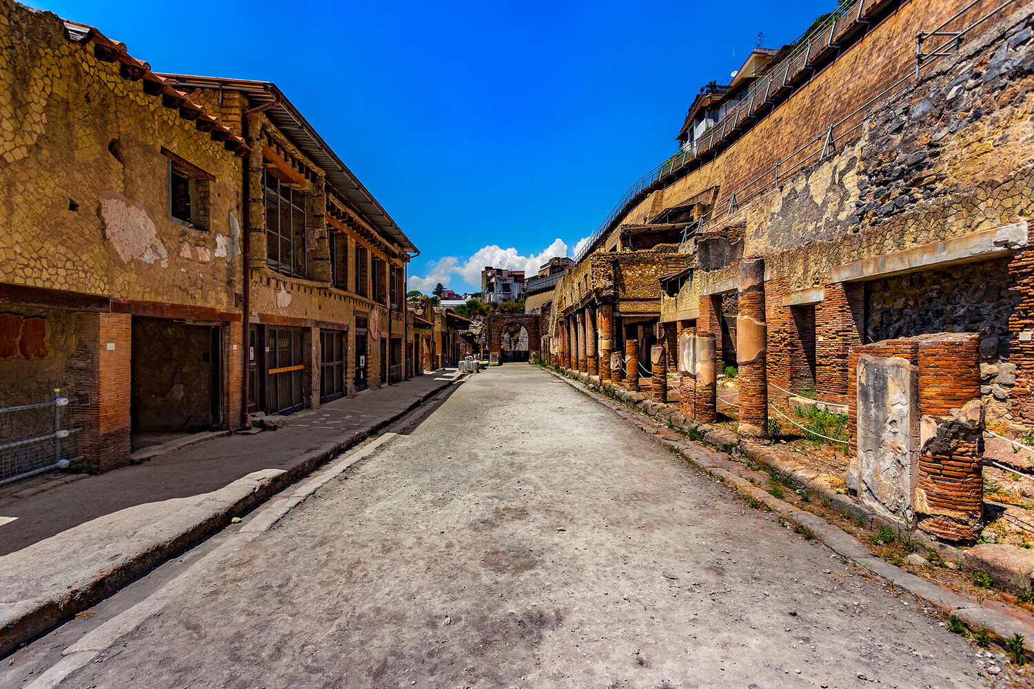Visit Herculaneum - Visit Herculaneum: A Journey Through the Ruins - 2025 - 9