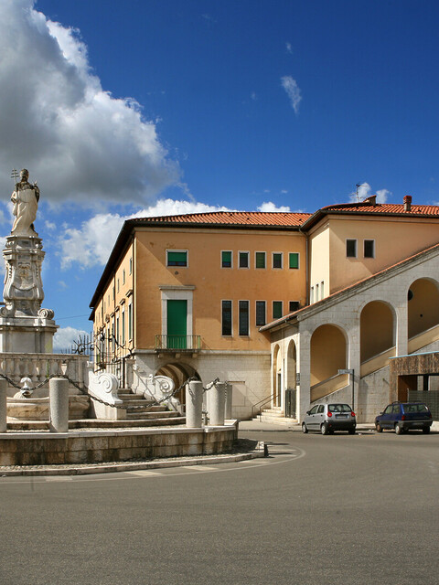 - Visiter Benevento : Voyage entre saveurs locales et histoire romaine en Italie - 2025 - 21