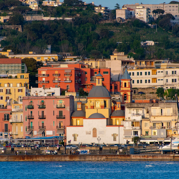 - Visit Pozzuoli Italy: From Amphitheatres to the Crater of Solfatara - 2025 - 1
