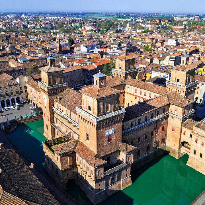 dozza - Visiter Ferrara : Entre Renaissance, saveurs et douceur de vivre de l'Italie du Nord - 2025 - 13