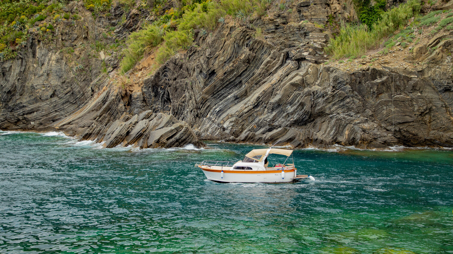 Florence to Cinque Terre Itinerary: Discover Italy’s Coastal Gems - 2025 - 22 - florence to cinque terre itinerary florence to cinque terre itinerary - Florence to Cinque Terre Itinerary: Discover Italy’s Coastal Gems - 2025 - 21