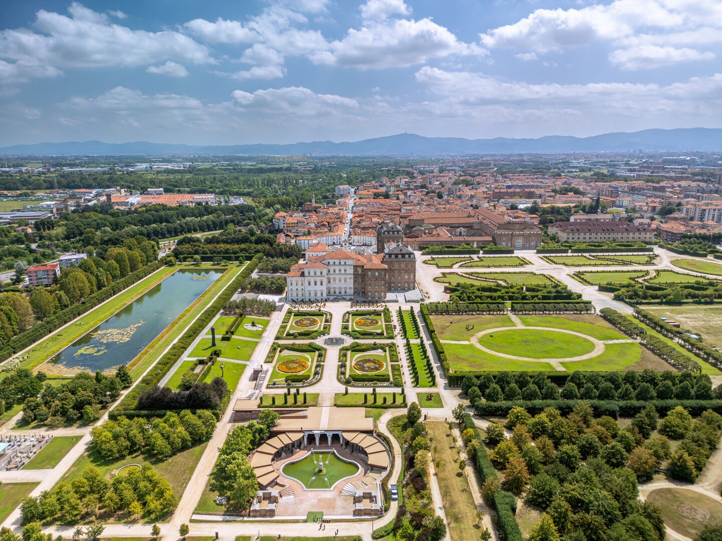 Day Trips from Turin - Day Trips from Turin: From Turin to the Vineyards via the Alps - 2025 - 3