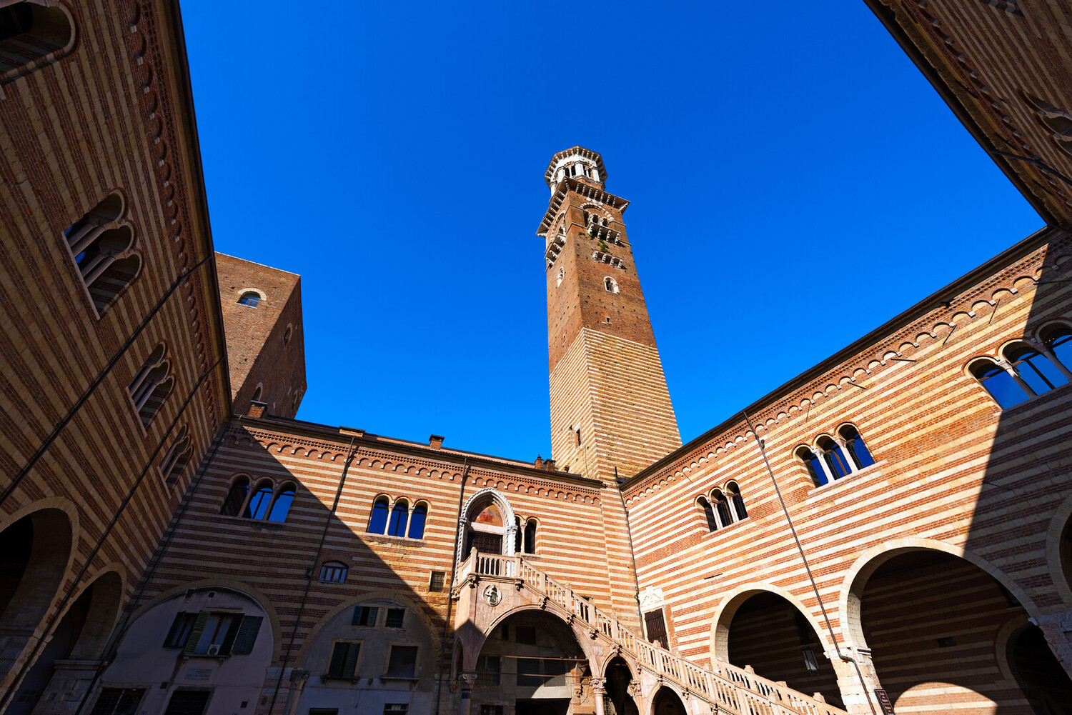 things to do in verona - Best things to do in Verona: Admire Juliet's balcony - 2025 - 23