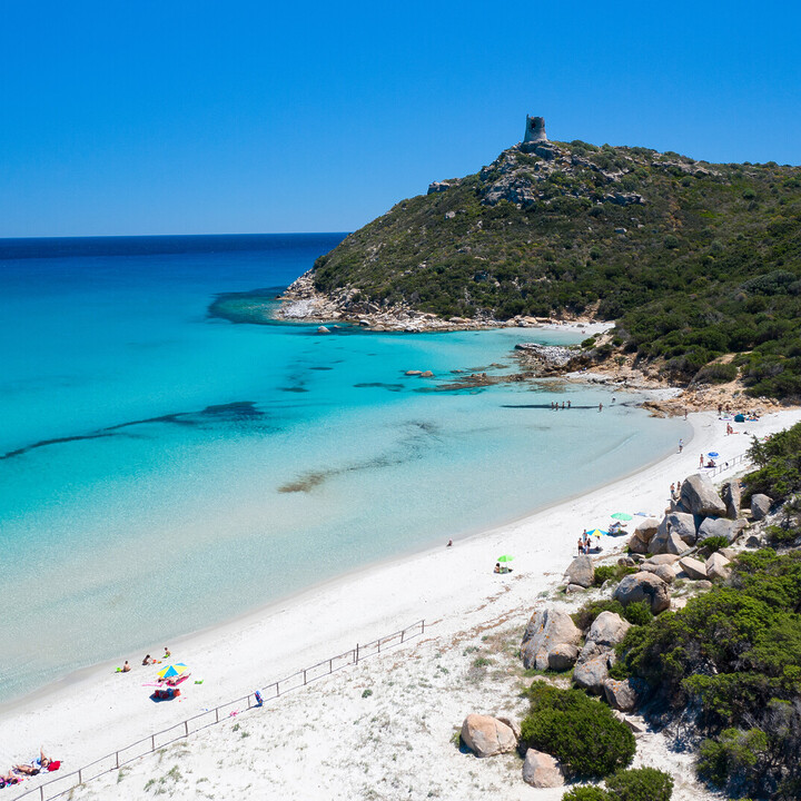 Visiter Villasimius : Paradis ensoleillé au sud-est de la Sardaigne - 2025 - 16 - catane catane - Visiter Villasimius : Paradis ensoleillé au sud-est de la Sardaigne - 2025 - 15