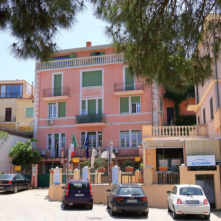 - Visiter Arbatax en Sardaigne : Entre roches rouges et mer turquoise - 2025 - 7