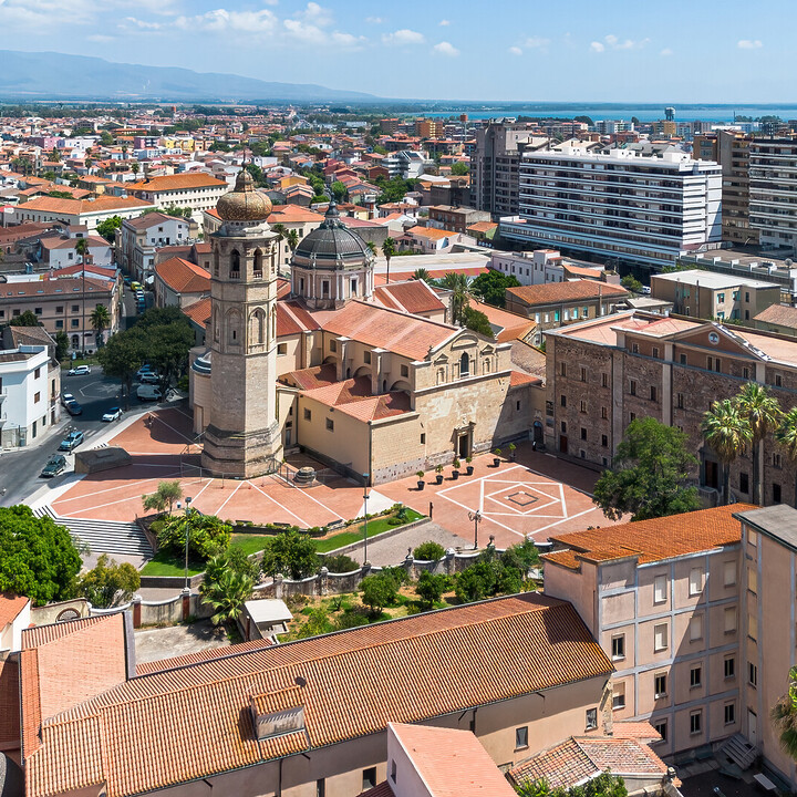 Visiter Oristano : Histoire, plages et vin au cœur de la Sardaigne - 2025 - 8 - catane catane - Visiter Oristano : Histoire, plages et vin au cœur de la Sardaigne - 2025 - 7