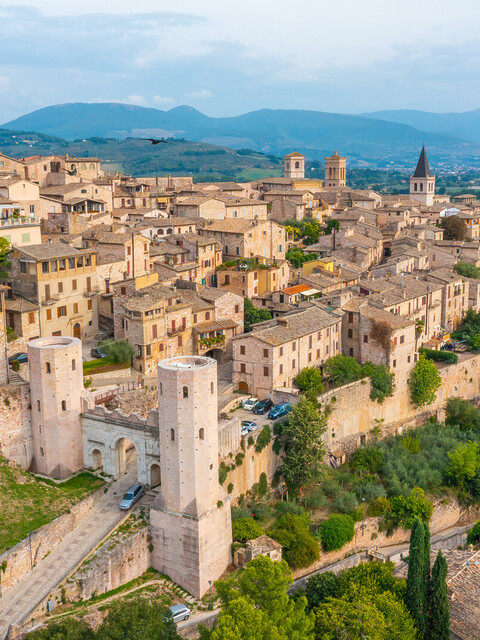 - Visiter Spello : Village fleuri et caves d'Ombrie - 2025 - 23