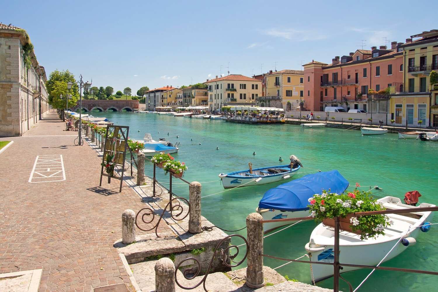 Day Trips from Verona - Best Day Trips from Verona for Wine, Culture & Lake Views - 2025 - 3