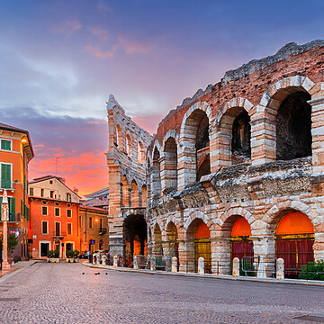 - Best Day Trips from Verona for Wine, Culture & Lake Views - 2025 - 37