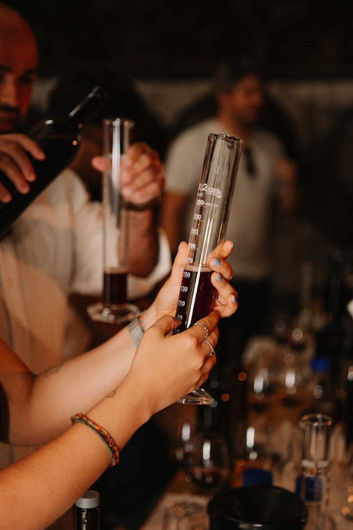 Idée Cadeau oenologie : 10 expériences à offrir pour s'initier au vin - 2026 - 2 - idee cadeau oenologie idee cadeau oenologie - Idée Cadeau oenologie : 10 expériences à offrir pour s'initier au vin - 2026 - 1