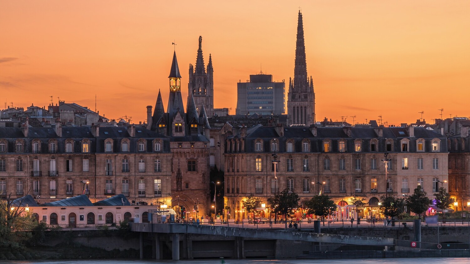 Visiter Bordeaux en 3 jours : Les incontournables de votre itinéraire - 2026 - 16 - visiter bordeaux en 3 jours visiter bordeaux en 3 jours - Visiter Bordeaux en 3 jours : Les incontournables de votre itinéraire - 2026 - 15
