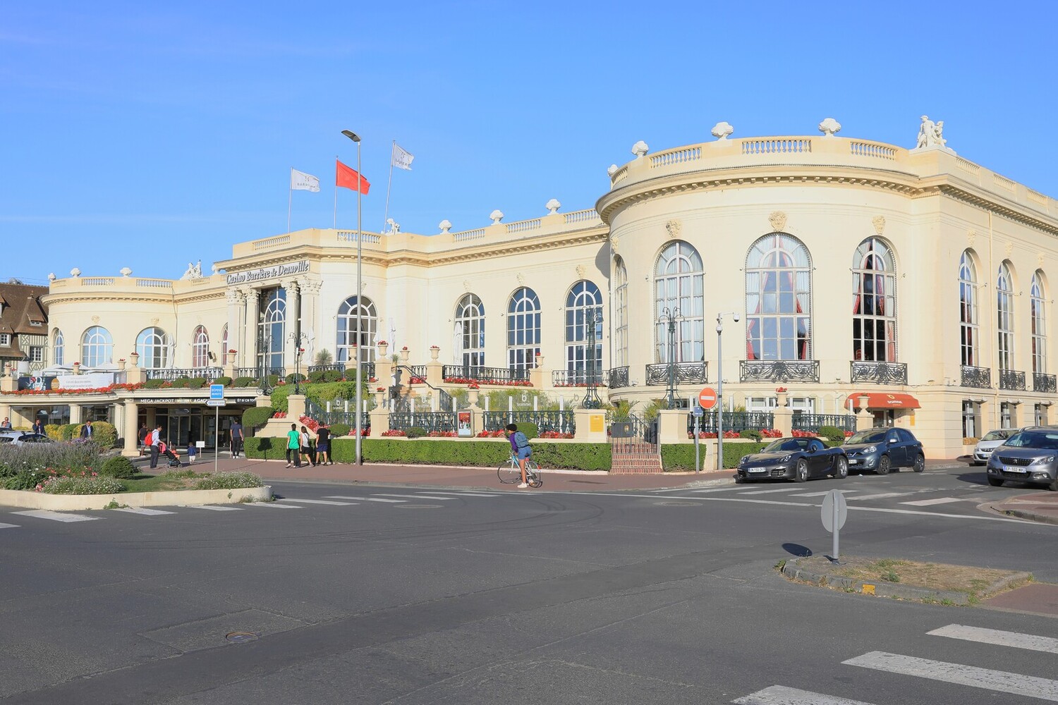 Visiter Deauville : les incontournables à voir et à faire - 2026 - 6 - visiter deauville visiter deauville - Visiter Deauville : les incontournables à voir et à faire - 2026 - 5