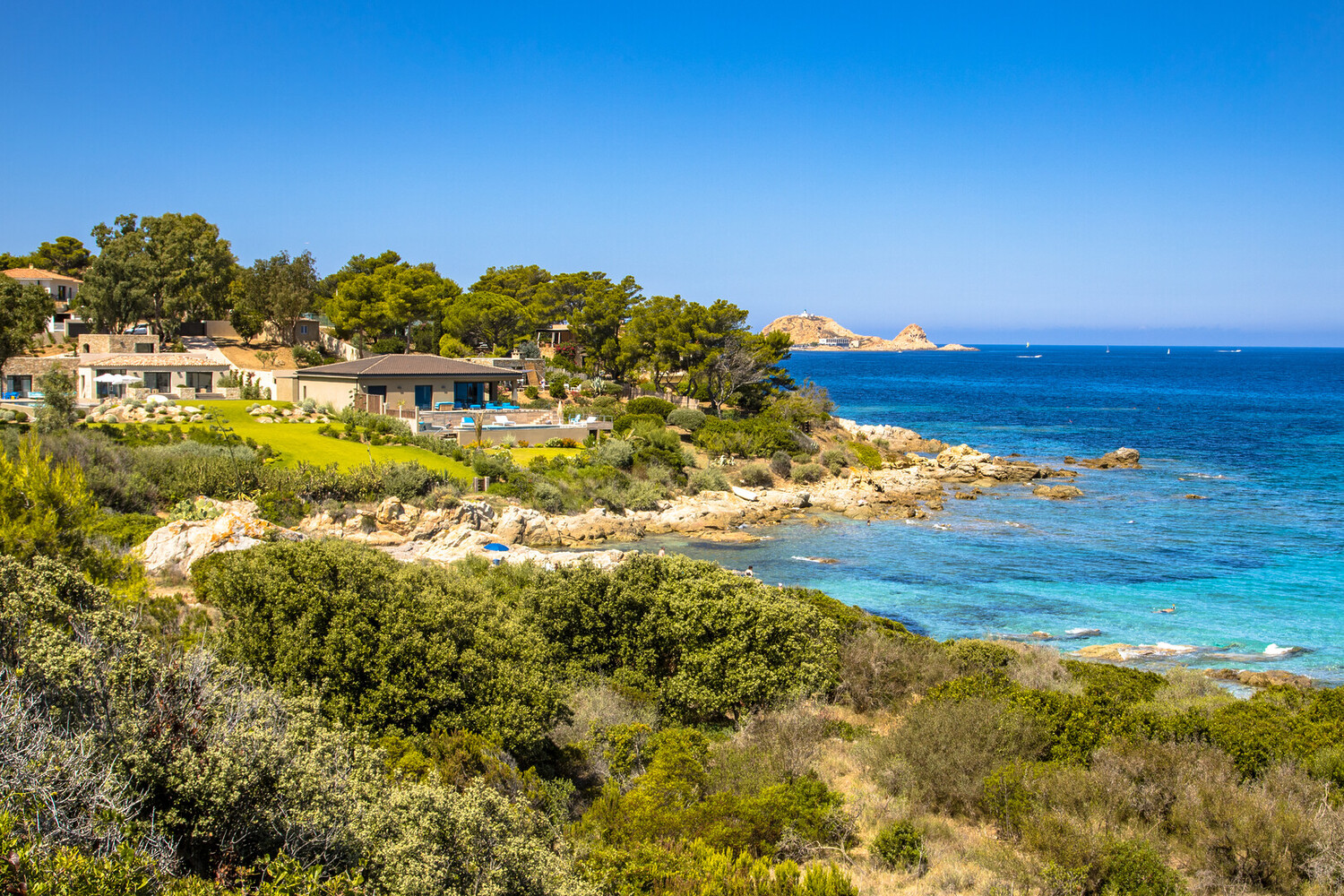 Location de Villas en Corse : Vacances de Rêve sur l'Île de Beauté - 2026 - 2 - location villa corse location villa corse - Location de Villas en Corse : Vacances de Rêve sur l'Île de Beauté - 2026 - 1