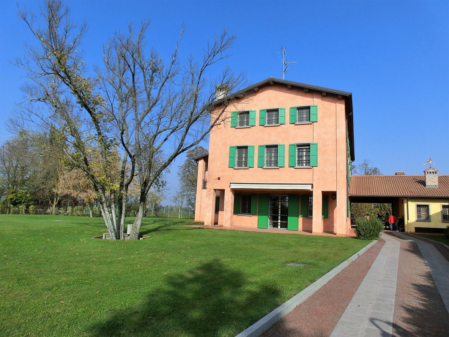 Cosa vedere a Modena: Migliori posti da visitare - 2026 - 17 - cosa vedere a modena,cosa fare a modena,visitare modena cosa vedere a modena,cosa fare a modena,visitare modena - Cosa vedere a Modena: Migliori posti da visitare - 2026 - 16