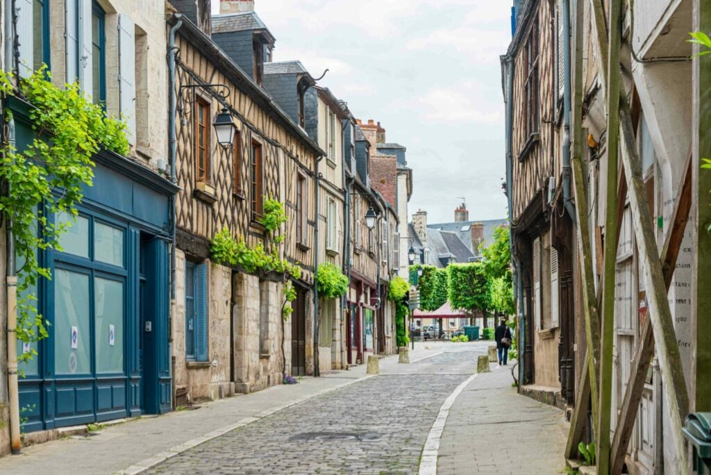 Visiter Bourges : Découvrir la capitale du Berry - 2026 - 3 - visiter bourges Centre de Bourges