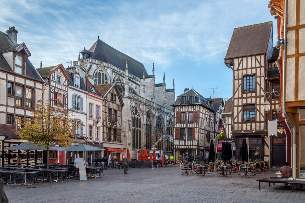 Visiter Troyes : les incontournables de la ville aux mille couleurs - 2026 - 1 - visiter troyes Visit Troyes