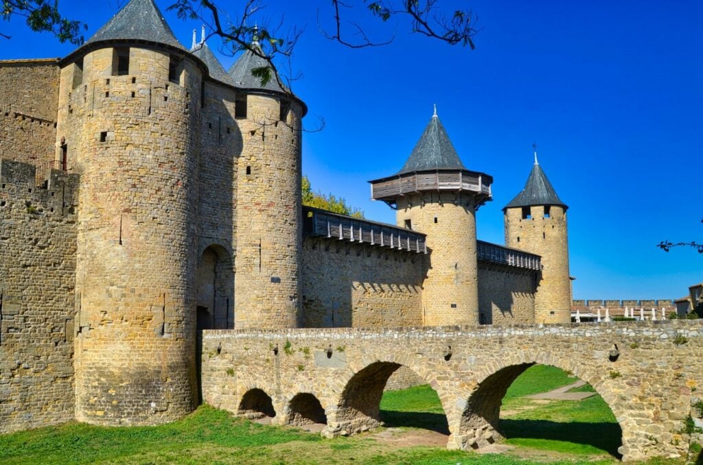 Top things to do in Carcassonne: Uncover the medieval city - 2026 - 4 - things to do in carcassonne Pont Vieux, carcassonne