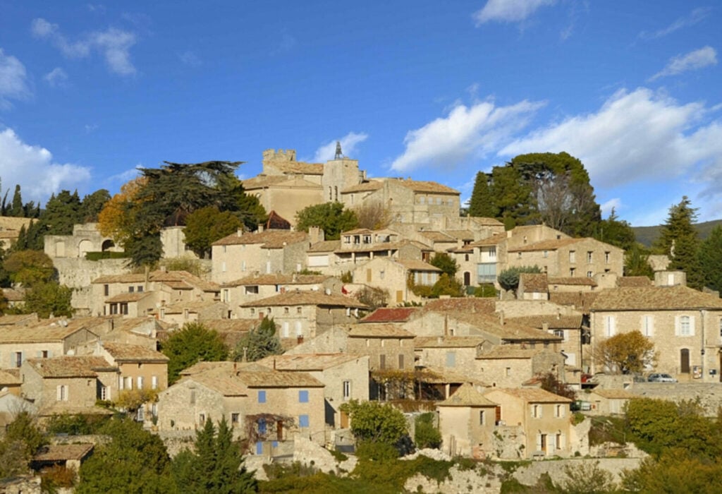 Top 15 des plus beaux villages du Luberon - 2026 - 10 - villages du luberon,villages luberon,luberon villages,plus beaux villages luberon Murs