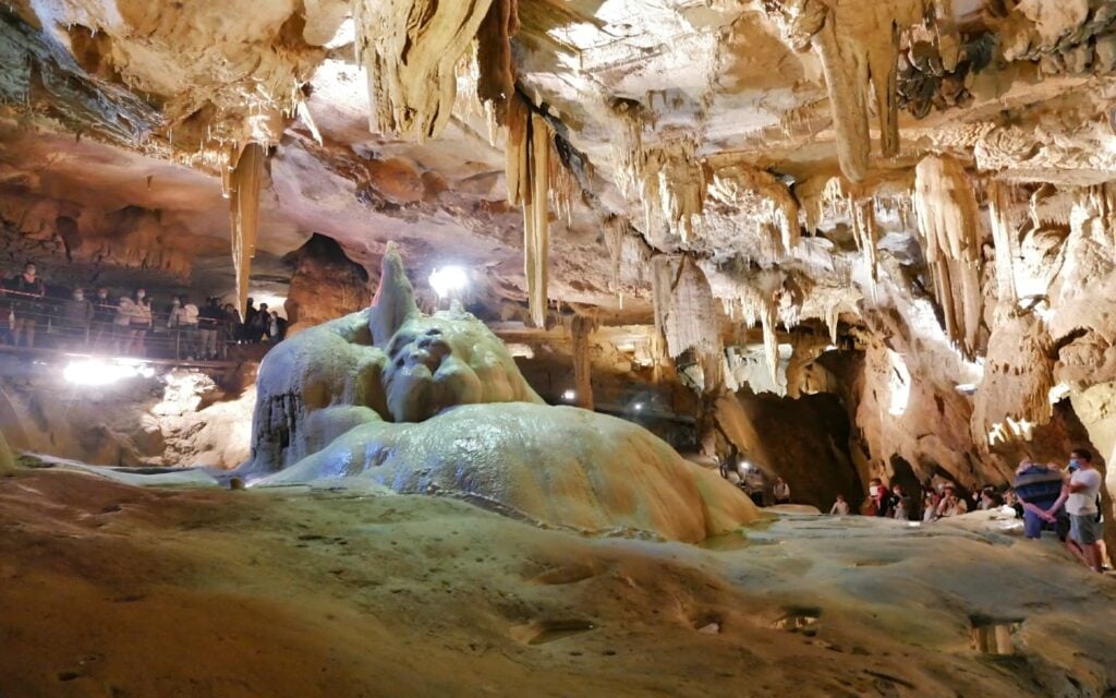 Que faire à Pau quand il pleut ? - 2026 - 4 - Pau Les grottes de Bétharram