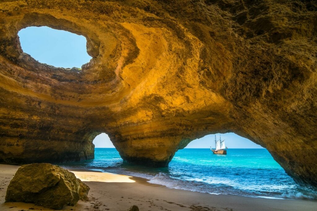 What to Do in Ferragudo: A Quiet Escape by the Water - 2026 - 24 - visit ferragudo visit ferragudo - What to Do in Ferragudo: A Quiet Escape by the Water - 2026 - 23