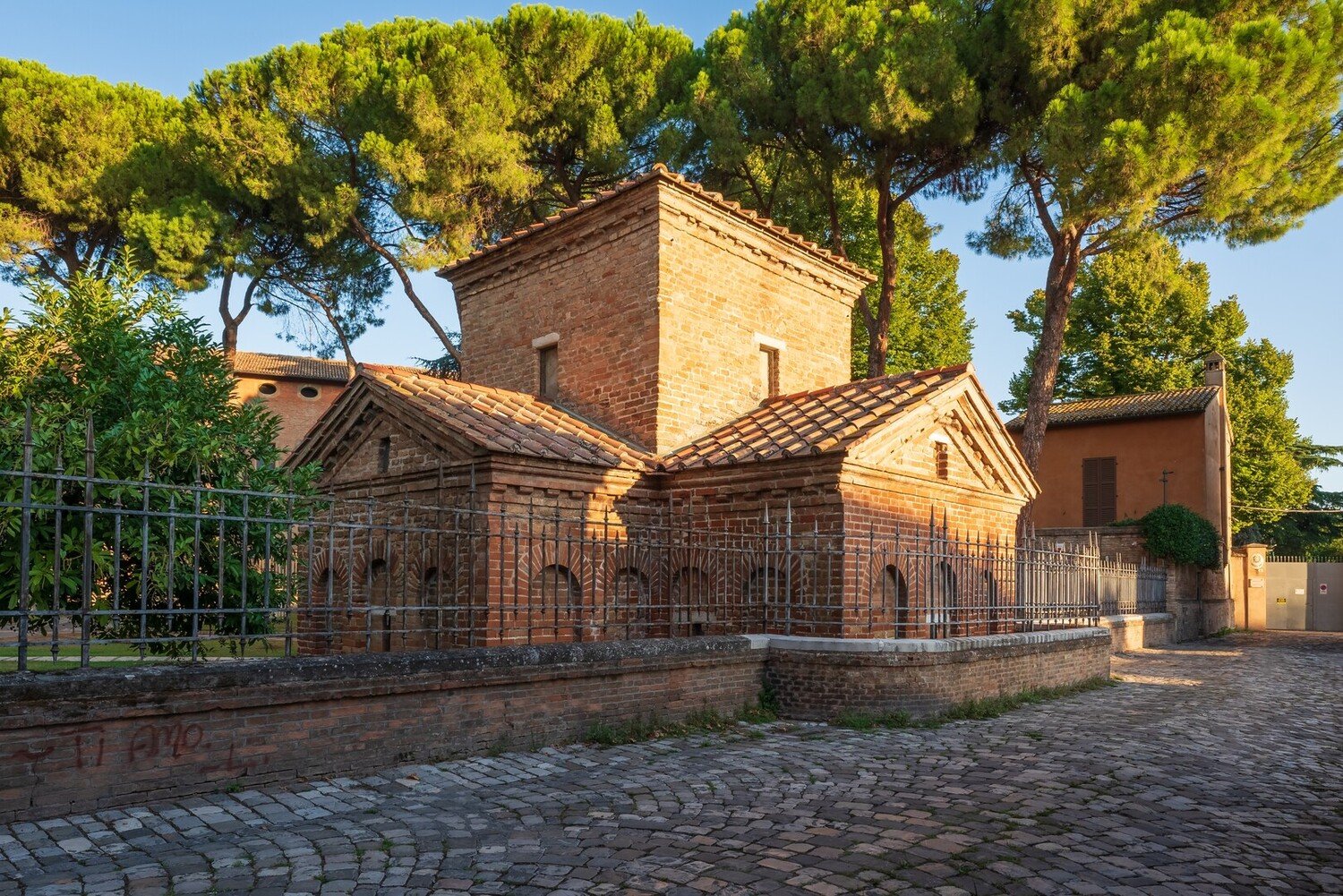 Cosa vedere a Ravenna: Posti da non perdere - 2026 - 6 - cosa vedere a ravenna,cosa fare a ravenna,visitare ravenna cosa vedere a ravenna,cosa fare a ravenna,visitare ravenna - Cosa vedere a Ravenna: Posti da non perdere - 2026 - 5