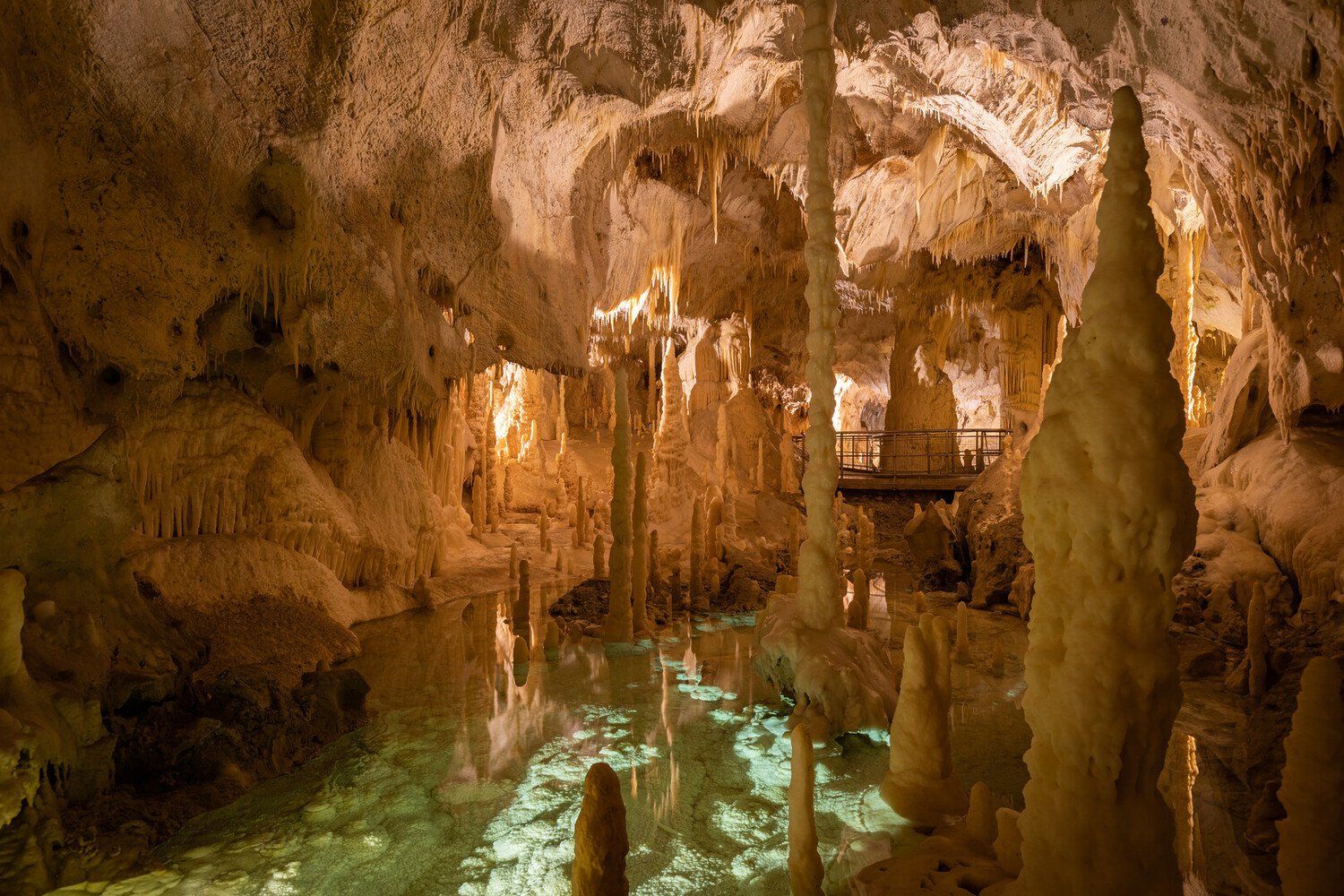 Cosa vedere ad Ancona: TOP 10 Luoghi Imperdibili - 2026 - 20 - cosa vedere ad ancona, cosa fare ad ancona, visitare ancona cosa vedere ad ancona, cosa fare ad ancona, visitare ancona - Cosa vedere ad Ancona: TOP 10 Luoghi Imperdibili - 2026 - 19