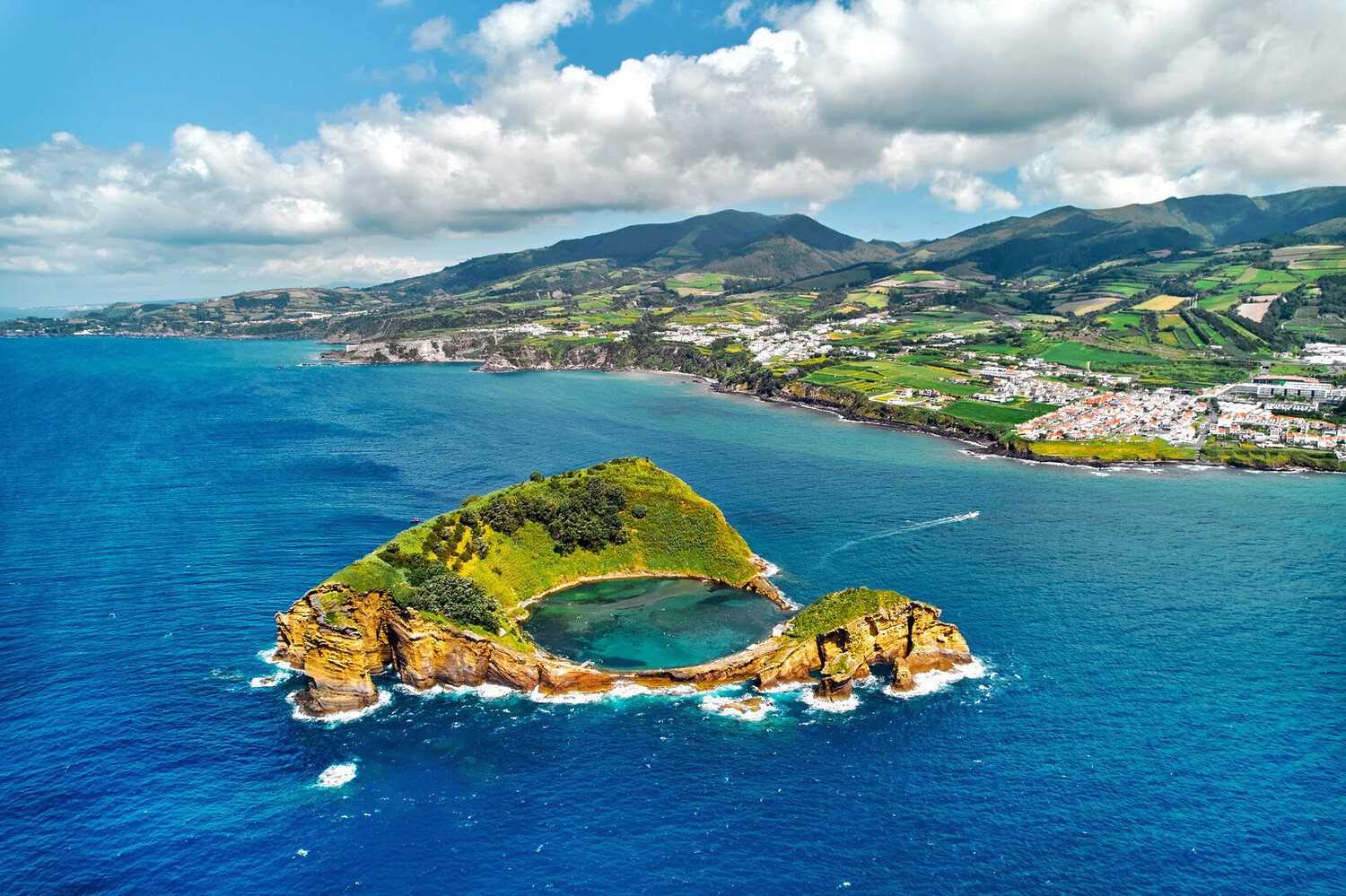 Visiter les Açores : les plus beaux paysages & expériences de l’archipel - 2026 - 2 - açores açores - Visiter les Açores : les plus beaux paysages & expériences de l’archipel - 2026 - 1
