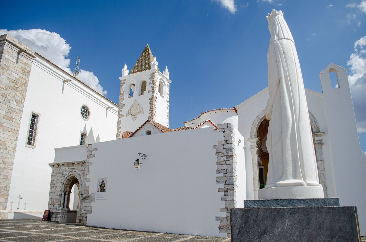 Visit Estremoz, Portugal: A Fortified Town Full of Quiet Beauty - 2026 - 10 - estremoz estremoz - Visit Estremoz, Portugal: A Fortified Town Full of Quiet Beauty - 2026 - 9