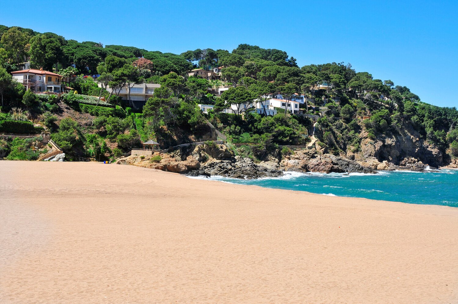 Visit Begur: Castles, Coves, and Catalan Sunshine - 2026 - 8 - visit begur visit begur - Visit Begur: Castles, Coves, and Catalan Sunshine - 2026 - 7