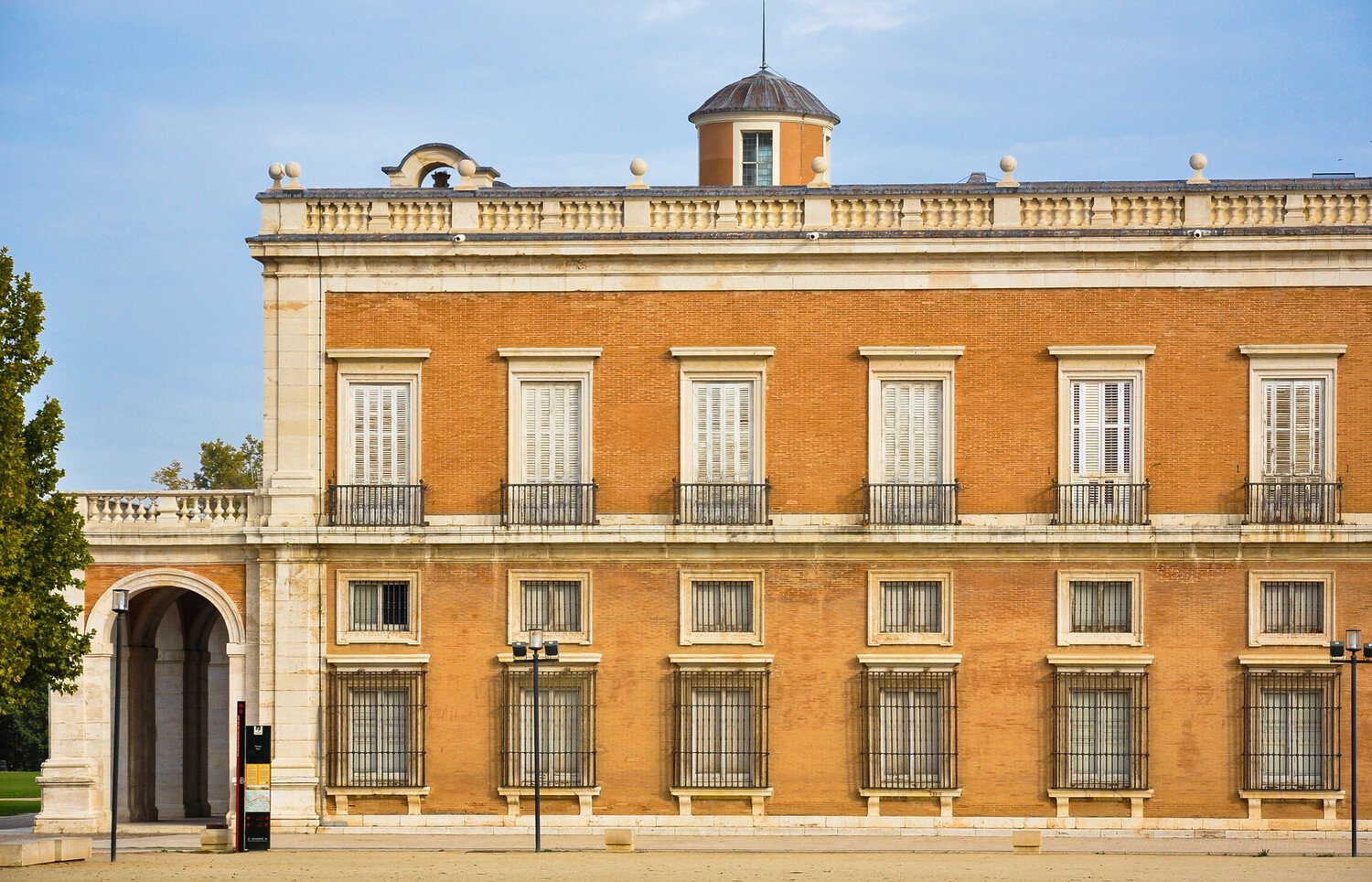 Top Things to Do in Aranjuez: History in Full Bloom - 2026 - 16 - Things to Do in Aranjuez Things to Do in Aranjuez - Top Things to Do in Aranjuez: History in Full Bloom - 2026 - 15