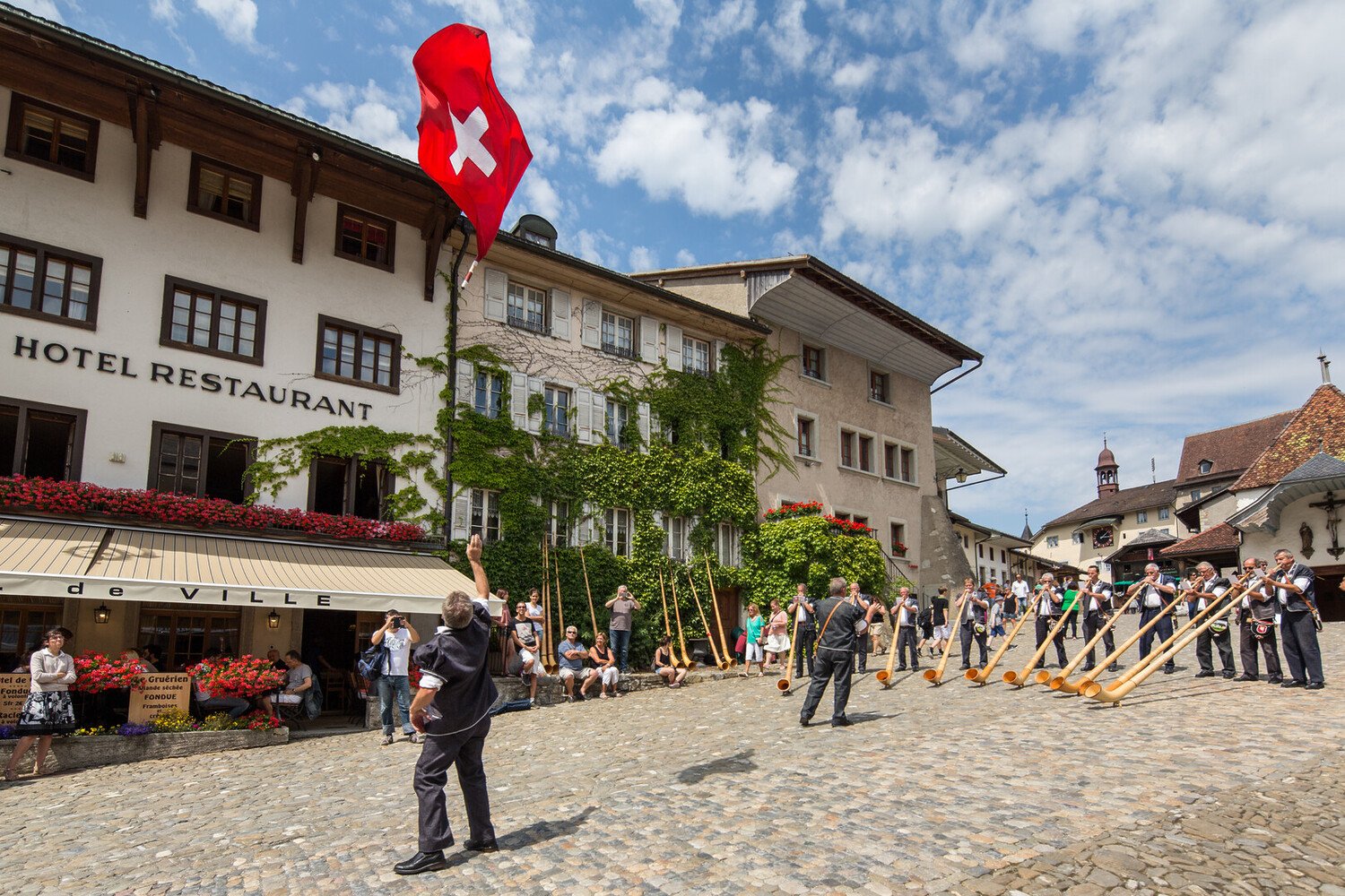 Les 10 Plus Belles Villes Suisses à Découvrir - 2026 - 18 - suisse suisse - Les 10 Plus Belles Villes Suisses à Découvrir - 2026 - 17