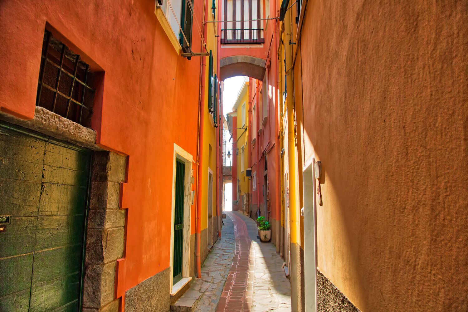 Scenic Things to Do in Manarola: Your Guide to the Best Viewpoints - 2026 - 4 - things to do in manarola things to do in manarola - Scenic Things to Do in Manarola: Your Guide to the Best Viewpoints - 2026 - 3