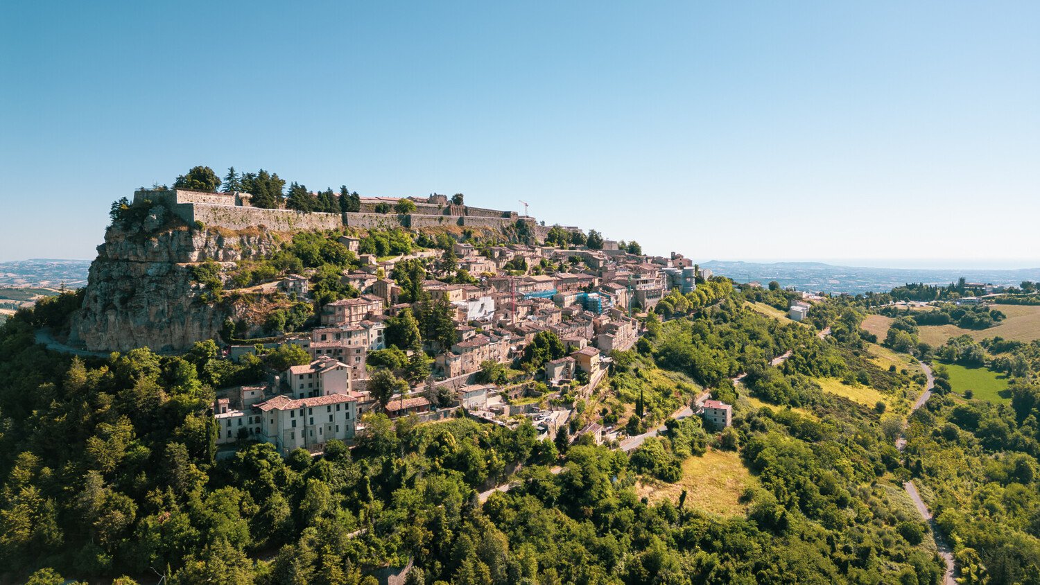 Visit Ascoli Piceno Italy: The City of a Hundred Towers - 2026 - 18 - Visit Ascoli Piceno Visit Ascoli Piceno - Visit Ascoli Piceno Italy: The City of a Hundred Towers - 2026 - 17