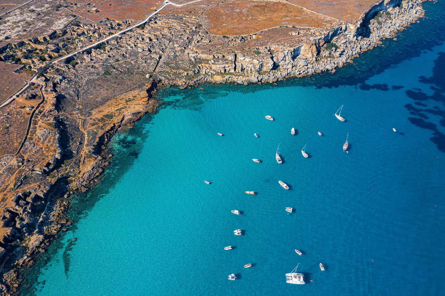 Visiter Favignana : Plages, criques et trésors siciliens - 2026 - 4 - favignana favignana - Visiter Favignana : Plages, criques et trésors siciliens - 2026 - 3