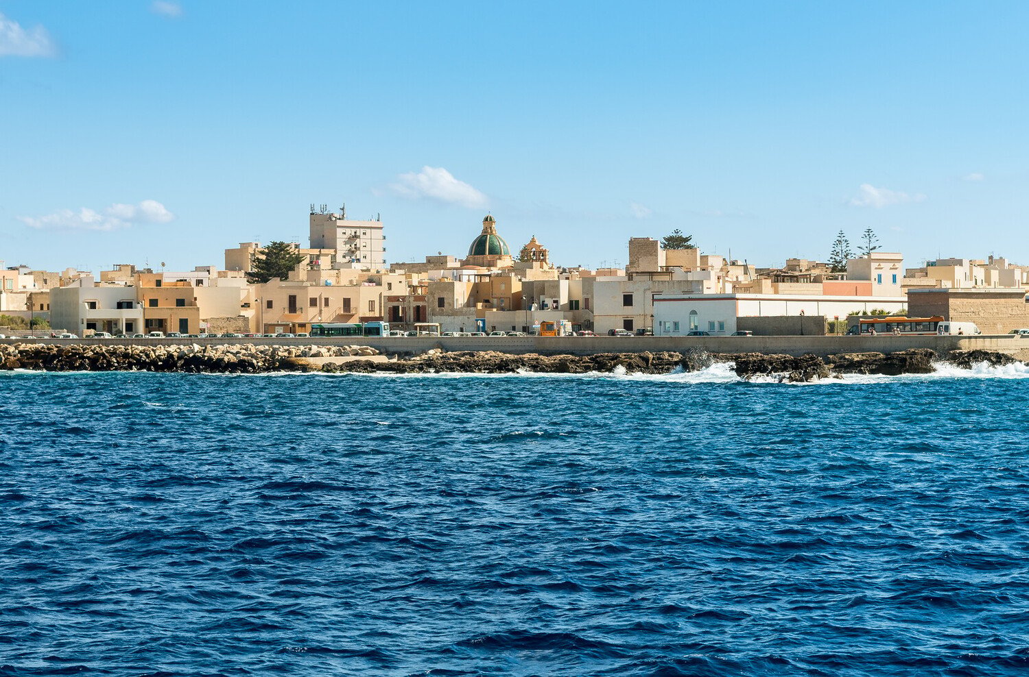 Visiter Favignana : Plages, criques et trésors siciliens - 2026 - 8 - favignana favignana - Visiter Favignana : Plages, criques et trésors siciliens - 2026 - 7