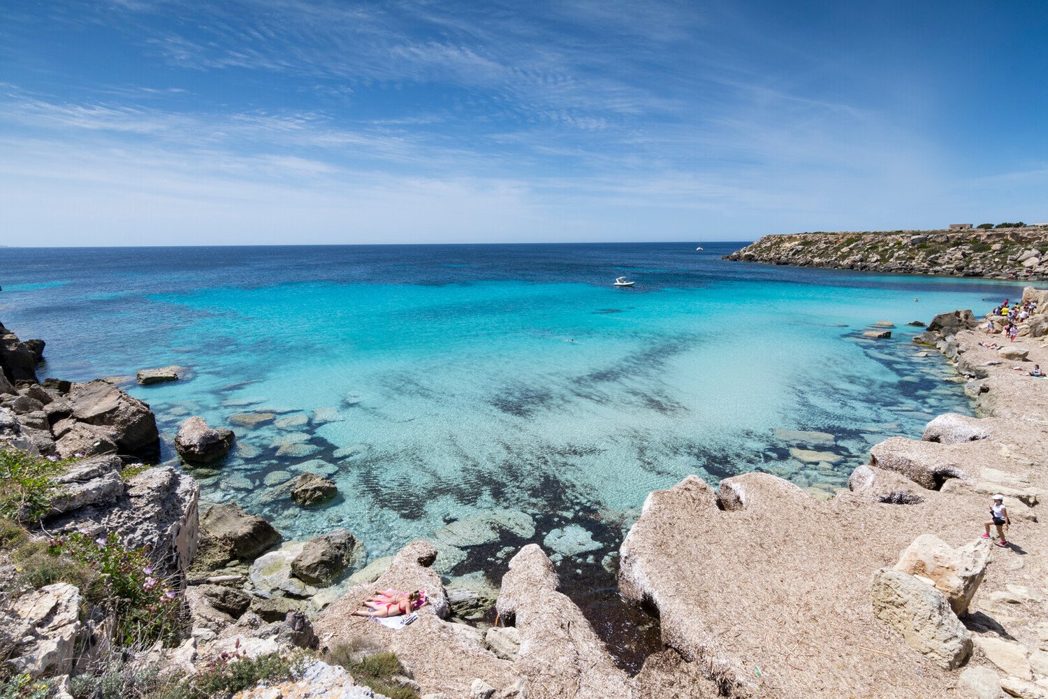 Visiter Favignana : Plages, criques et trésors siciliens - 2026 - 16 - favignana favignana - Visiter Favignana : Plages, criques et trésors siciliens - 2026 - 15