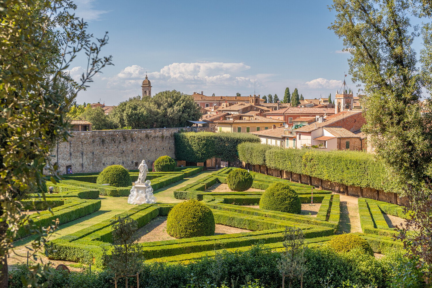 Visit Val d'Orcia Italy: Villages, Vineyards & Rolling Hills - 2026 - 12 - visit val d'orcia visit val d'orcia - Visit Val d'Orcia Italy: Villages, Vineyards & Rolling Hills - 2026 - 11
