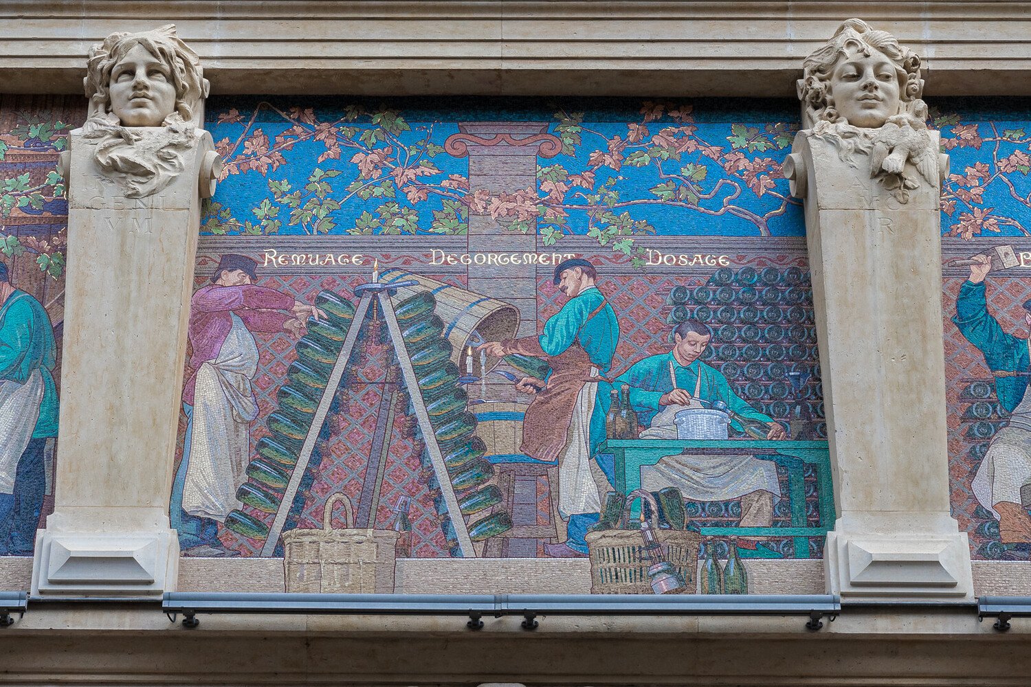 Noël à Reims : une escapade féerique au cœur de la Champagne - 2026 - 6 - marché de noël reims marché de noël reims - Noël à Reims : une escapade féerique au cœur de la Champagne - 2026 - 5