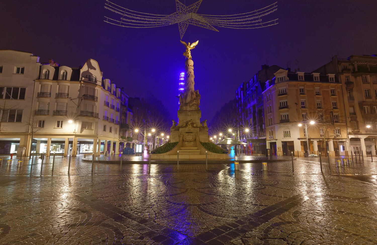 Reims Christmas Market: Champagne, Lights & Festive Magic - 2026 - 9 - Reims Christmas Market Reims Christmas Market - Reims Christmas Market: Champagne, Lights & Festive Magic - 2026 - 8