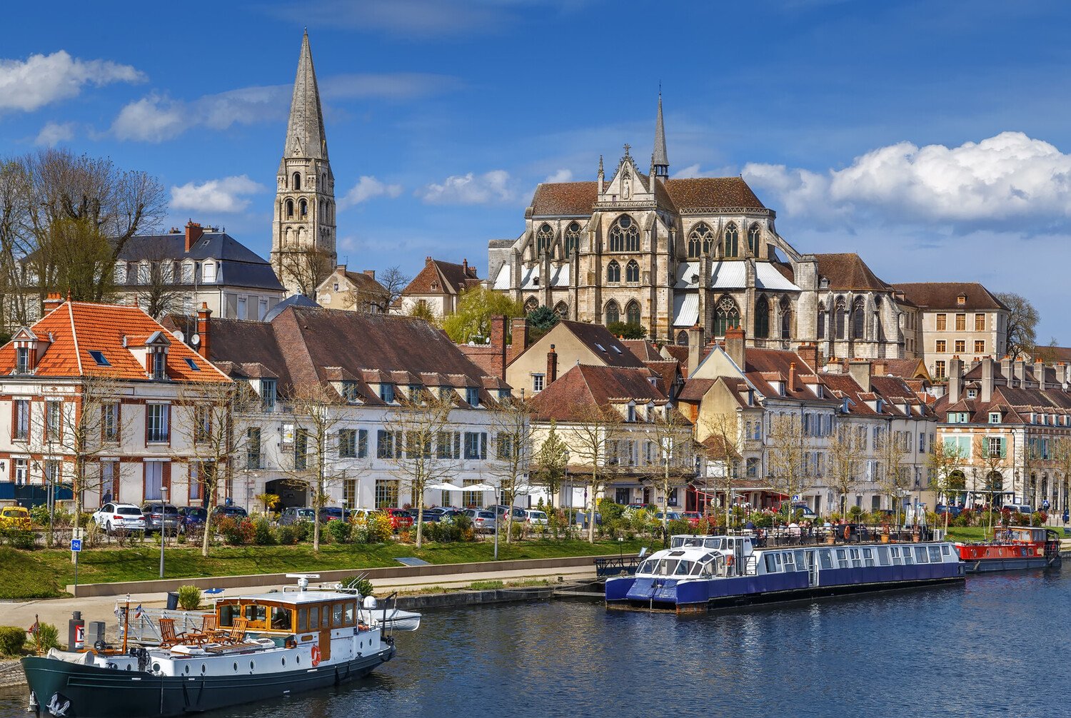 Visiter Auxerre : un week-end au bord de l'Yonne - 2026 - 2 - visiter auxerre, que faire a auxerre visiter auxerre, que faire a auxerre - Visiter Auxerre : un week-end au bord de l'Yonne - 2026 - 1